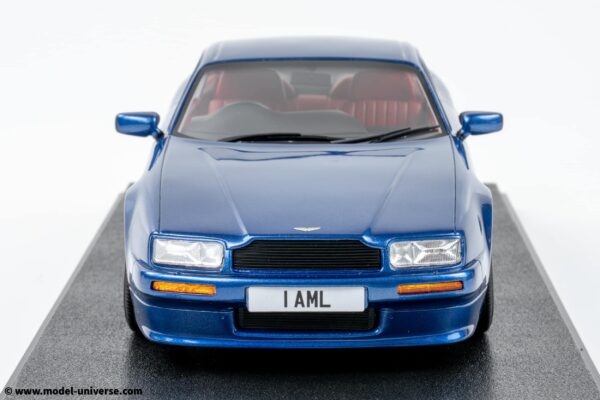 Cult Scale - 1:18 Aston Martin Virage Blue Metallic 1988 - Limited Edition Resin Model 13 Cult Scale - 1:18 Aston Martin Virage Blue Metallic 1988 - Limited Edition Resin Model