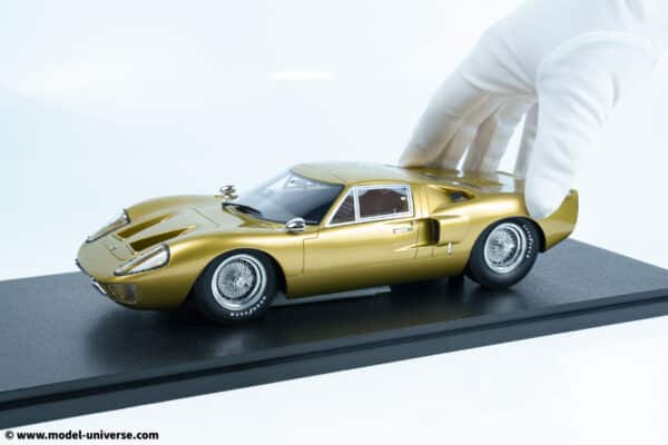 Cult Scale - 1:18 Ford GT40 MkIII Blue 1966 - Limited Edition Resin Model
