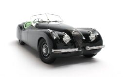 cult scale jaguar xk120 ots image.1