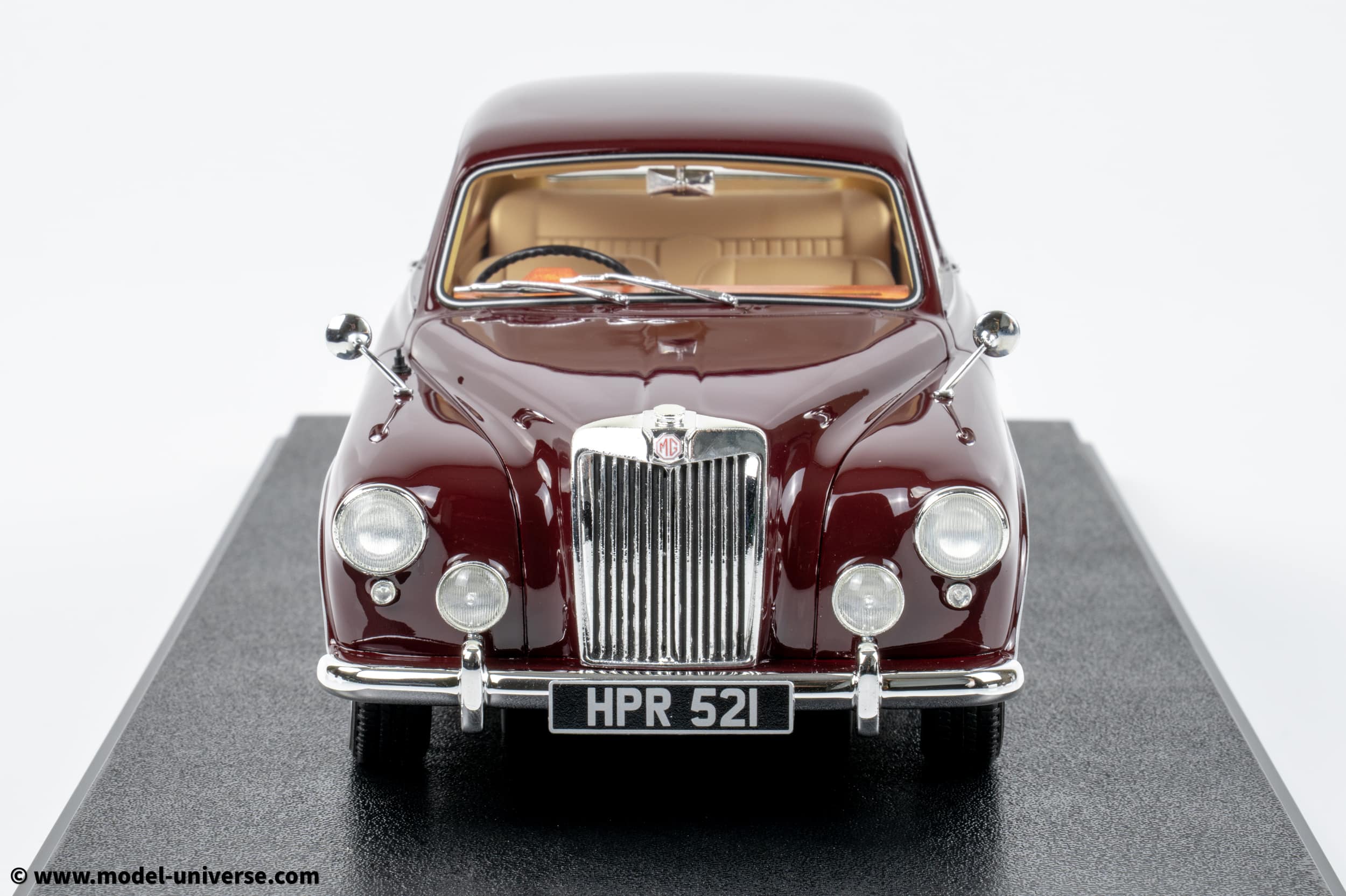 Cult Scale - 1:18 MG Magnette ZA Autumn Red 1953-1956 - Limited Edition Resin Model 7 cult scale mg magnette cml203 2 2
