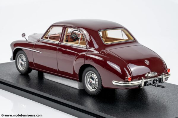 Cult Scale - 1:18 MG Magnette ZA Autumn Red 1953-1956 - Limited Edition Resin Model 13 cult scale mg magnette cml203 2 3