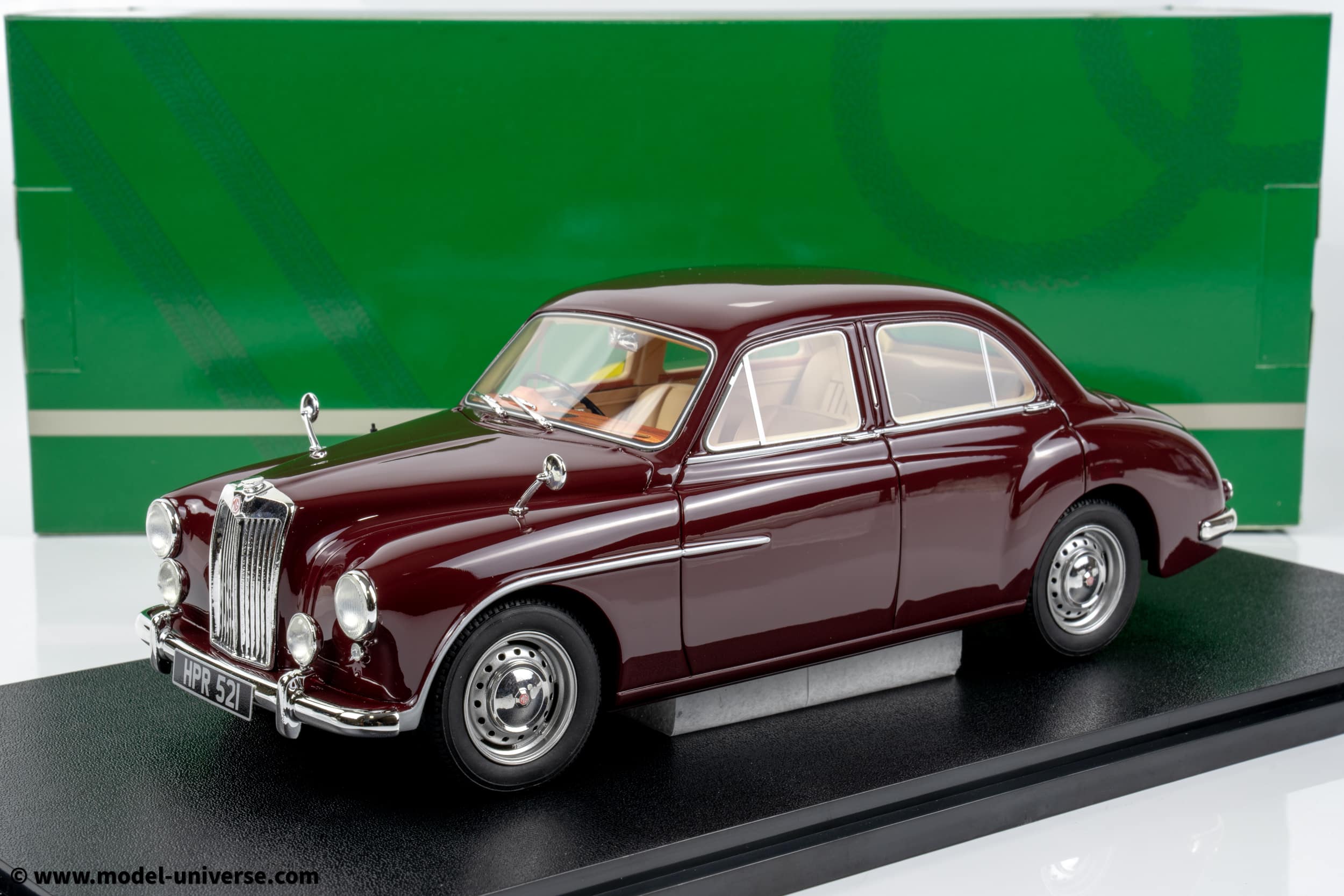 Cult Scale - 1:18 MG Magnette ZA Autumn Red 1953-1956 - Limited Edition Resin Model 1 cult scale mg magnette cml203 2 8