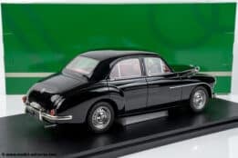 Cult Scale - 1:18 MG Magnette ZA Black 1953-1956 - Limited Edition Resin Model