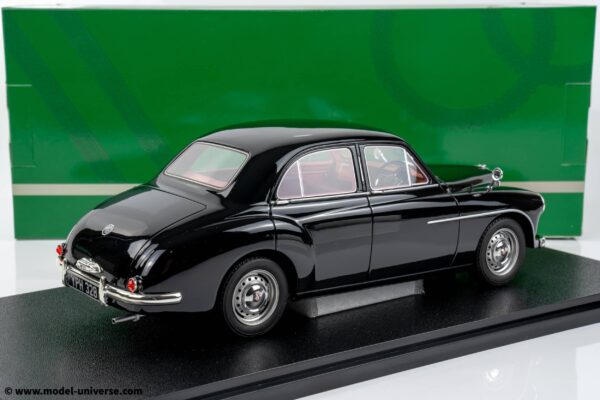 Cult Scale - 1:18 MG Magnette ZA Black 1953-1956 - Limited Edition Resin Model