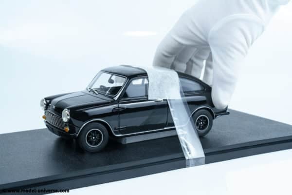Cult Scale - 1:18 Mini Broadspeed GT 1966-1968 Black - Limited Edition Resin Model