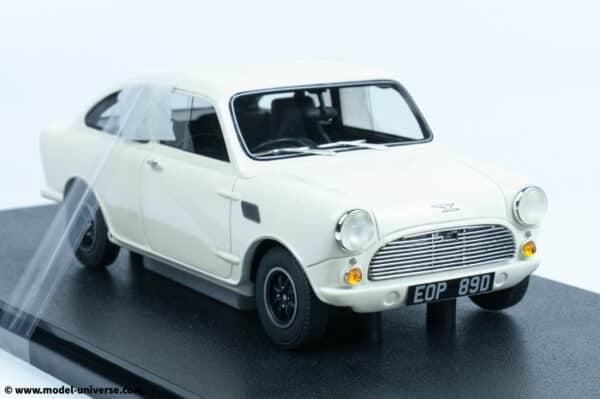cult scale mini broadspeed white cml 166 2 2