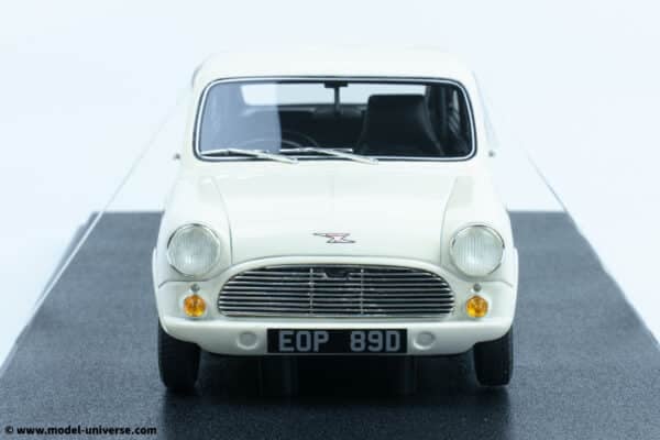 cult scale mini broadspeed white cml 166 2 3