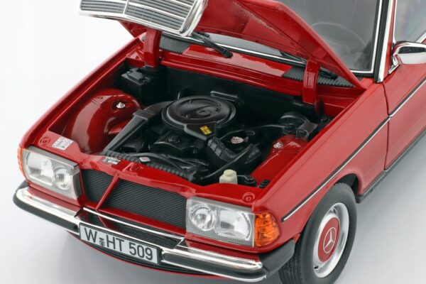 Norev 183714 Mercedes 200 1982 Red 1:18 scale diecast model car