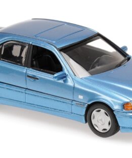 Maxichamps 1:43 Mercedes C-Class 1997 Blue Diecast Model