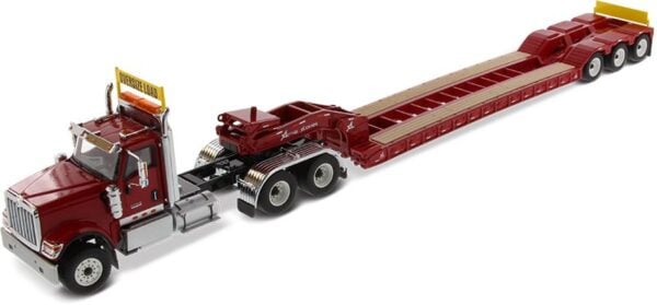 Diecast Masters - 1:50 International HX520 Tandem Tractor with XL120 Low-Profile HDG Trailer (Red)