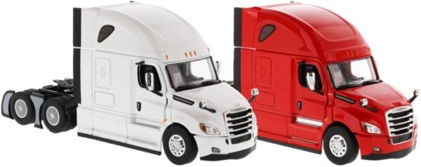 Diecast Masters - 1:50 Freightliner New Cascadia Pearl White