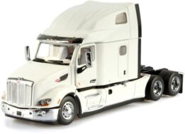 Diecast Masters - 1:50 Peterbilt 579 Ultraloft Tractor White