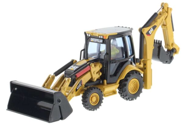 Diecast Masters - 1:50 Cat 432E Backhoe Loader