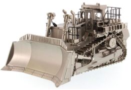 Diecast Masters - 1:50 Cat D11T Track-Type Tractor (Matte Silver Finish)