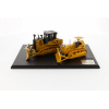 Diecast Masters - 1:50 Cat D7C Track-Type Tractor (1955-1959) + D7E Track-Type Tractor (present day)