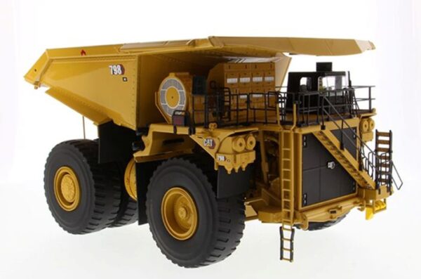 Diecast Masters - 1:50 CAT 798 AC Mining Truck