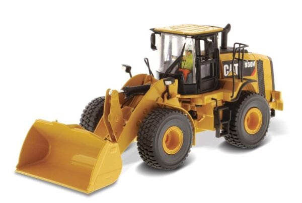 Diecast Masters - 1:50 Cat 950M Wheel Loader