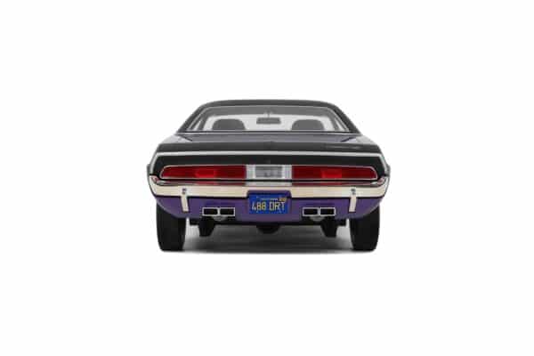Dodge Challenger R/T Plum Crazy 1970 - 1:12 Scale Limited Edition Resin Model
