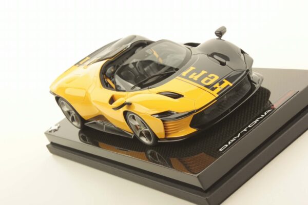 MR Collection 1:18 Ferrari Daytona SP3 Monterey Car Week Special Livery Yellow/Black (FE036SE6) Limited Edition Resin Model 7 MR Collection 1:18 Ferrari Daytona SP3 Monterey Car Week Special Livery Yellow/Black (FE036SE6) Limited Edition Resin Model