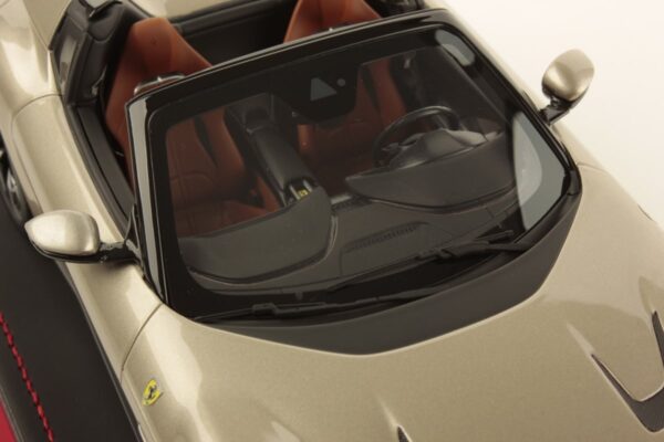 MR Collection - 1:18 Ferrari 12 Cilindri Spider Grigio Ingrid - Limited Edition Resin Model 13 ferrari 12 cilindri spider 6 7