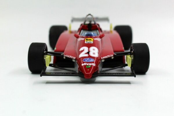 gp replicas - 1:18 ferrari 126 c2 #28 mario andretti 1982