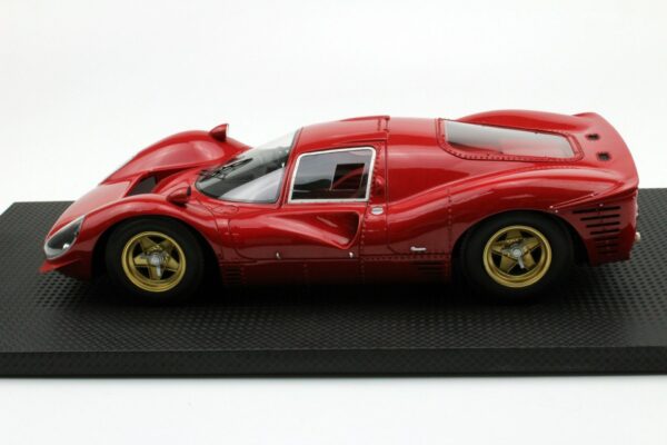 GP Replicas Ferrari 330 P4 Plain Red 1:18 scale resin model GP006C