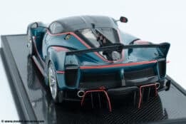 Runner - 1:18 Ferrari FXX-K EVO No.92 Blue/Red - Limited Edition Resin Model