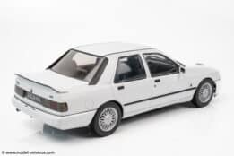 MCG - 1:18 Ford Sierra Cosworth 4x4 White 1992 - Diecast Model
