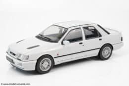 MCG - 1:18 Ford Sierra Cosworth 4x4 White 1992 - Diecast Model