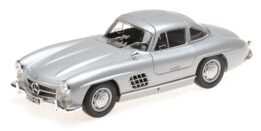 Minichamps 1/18 Mercedes 300 SL Silver Diecast Model 110037210