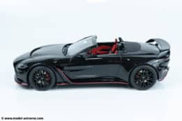 GT Spirit 1:18 Aston Martin V12 Vantage Roadster Onyx Black 2023 (GT923) - Limited Edition Resin Model