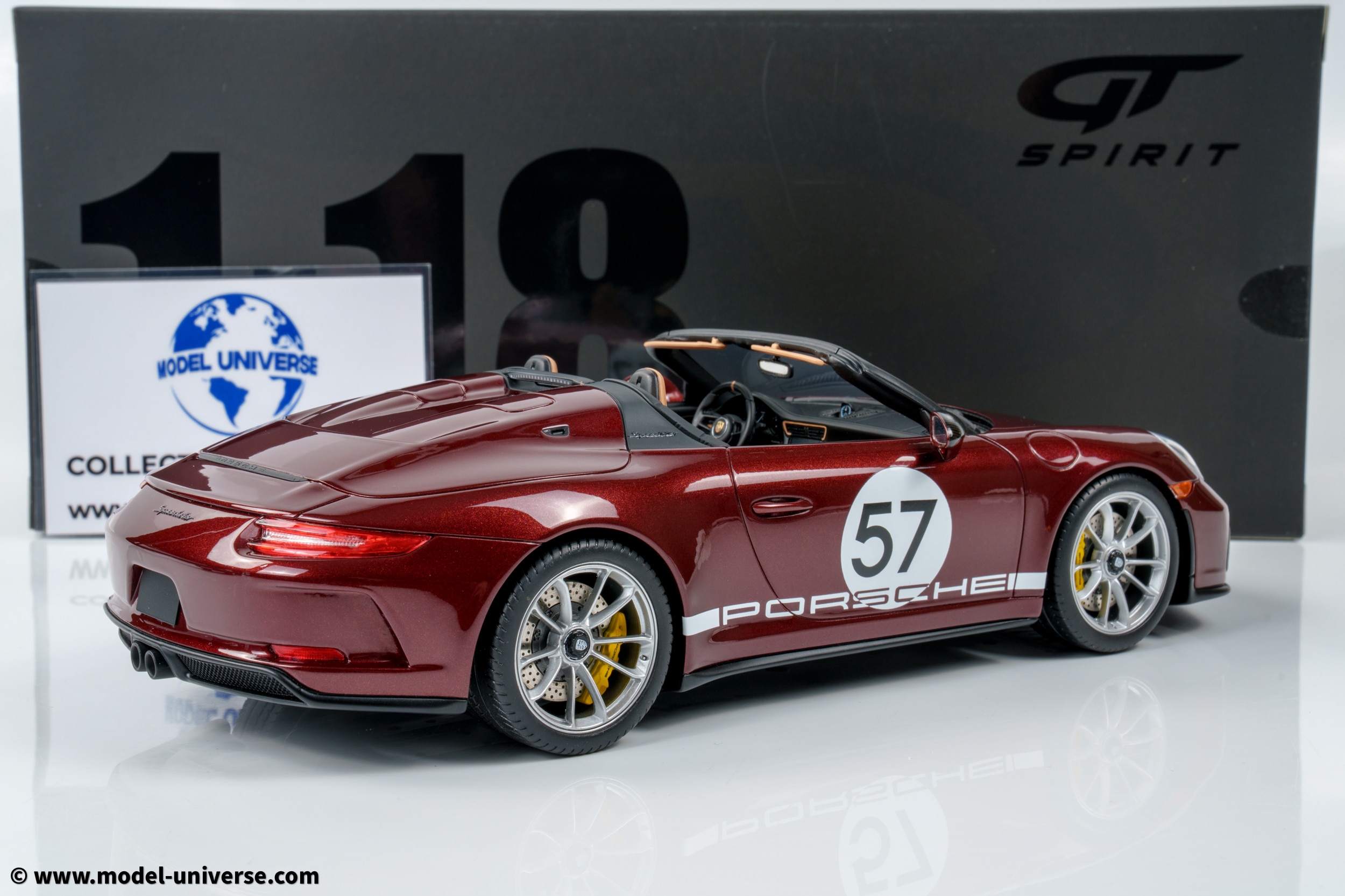 GT Spirit - 1:18 Porsche 911 (991.2) Speedster "Heritage Edition" Cherry Metallic 2019 - Limited Edition Resin Model 3 GT Spirit - 1:18 Porsche 911 (991.2) Speedster "Heritage Edition" Cherry Metallic 2019 - Limited Edition Resin Model