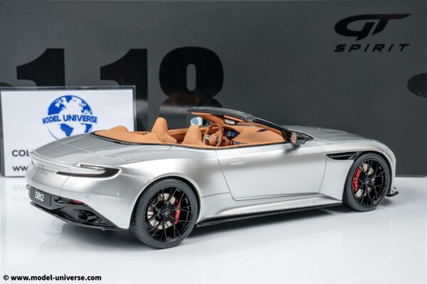 GT Spirit - 1:18 Aston Martin DB12 Volante Silver 2023 (GT945) Limited Edition Resin Model 12 GT Spirit - 1:18 Aston Martin DB12 Volante Silver 2023 - Limited Edition Resin Model