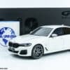 gt spirit gt496 bmw 545e x drive sloon m sport white resin model 01
