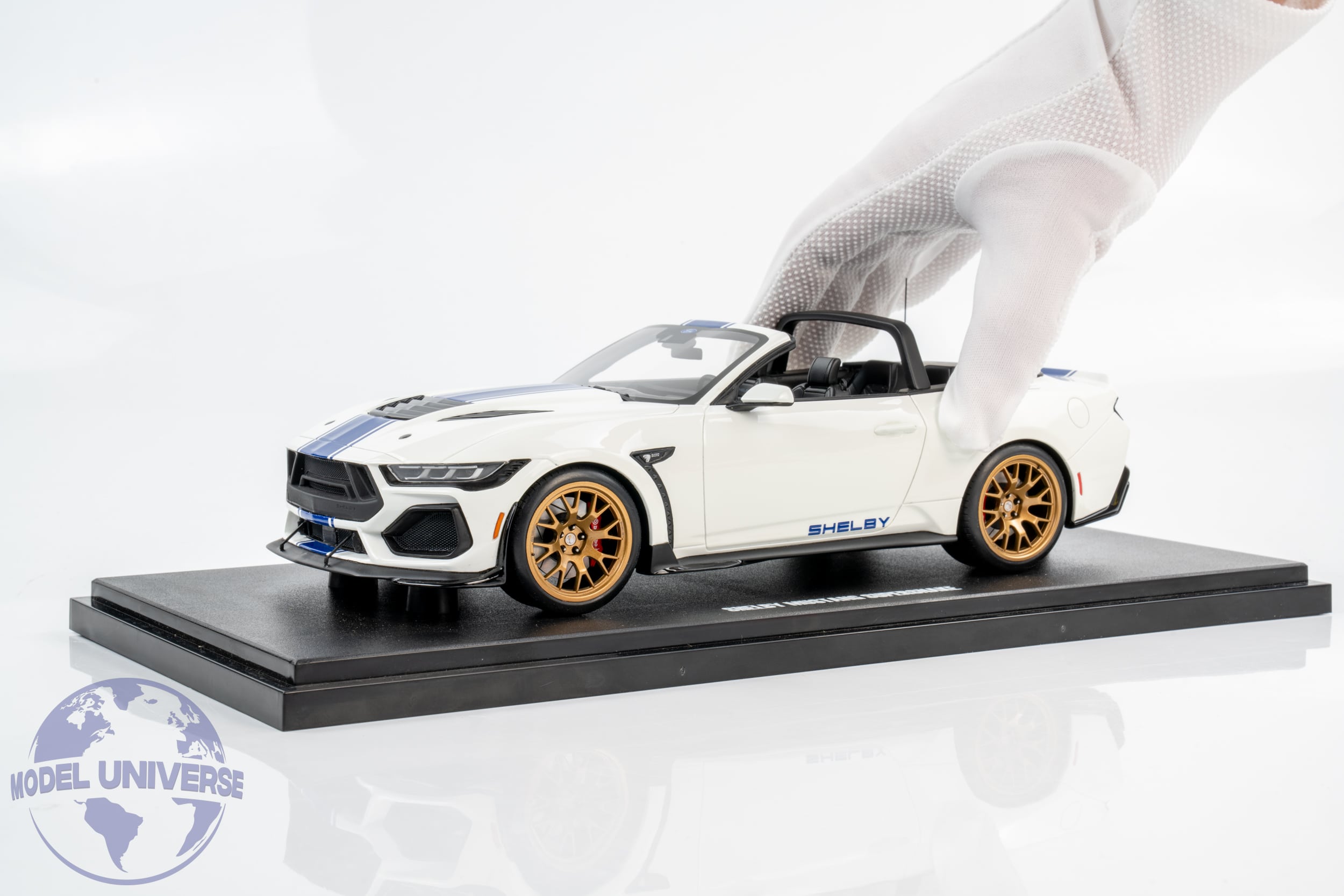 GT Spirit - 1:18 Ford Shelby Mustang Supersnake White 2025