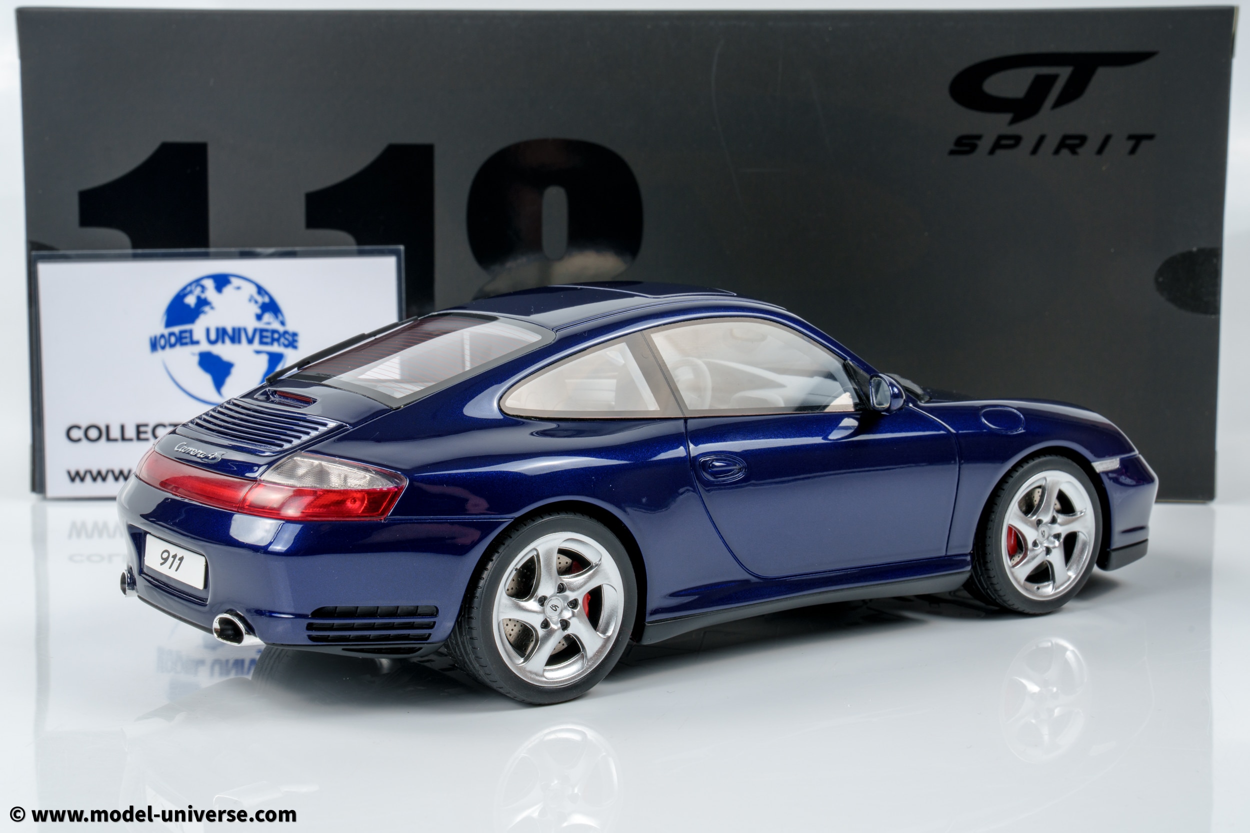 GT Spirit - 1:18 Porsche 911 (996.2) Carrera 4S Dark Blue 2002