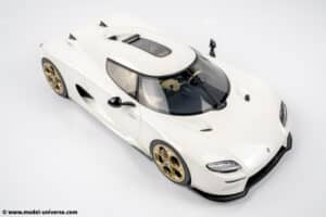 GT Spirit 1:18 Koenigsegg CC850 Crystal White 2024 (GT903) - Limited Edition Resin Model