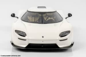 GT Spirit 1:18 Koenigsegg CC850 Crystal White 2024 (GT903) - Limited Edition Resin Model