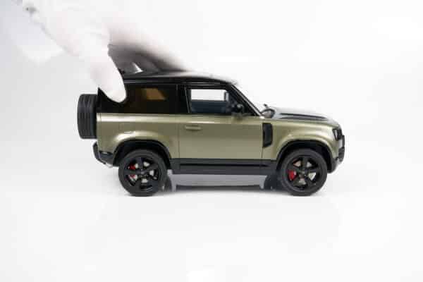 gt spirit land rover defender 90 green resin model 5
