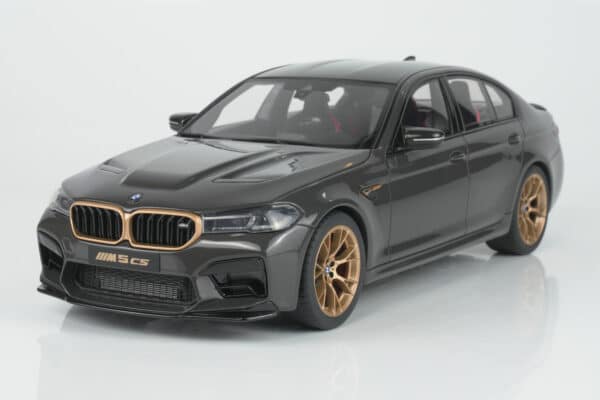 GT Spirit 1:18 BMW M5 CS Grey 2021 (GT993) Limited Edition Resin Model 15 GT Spirit 1:18 BMW M5 CS Grey 2021 (GT993) resin model – front three-quarter