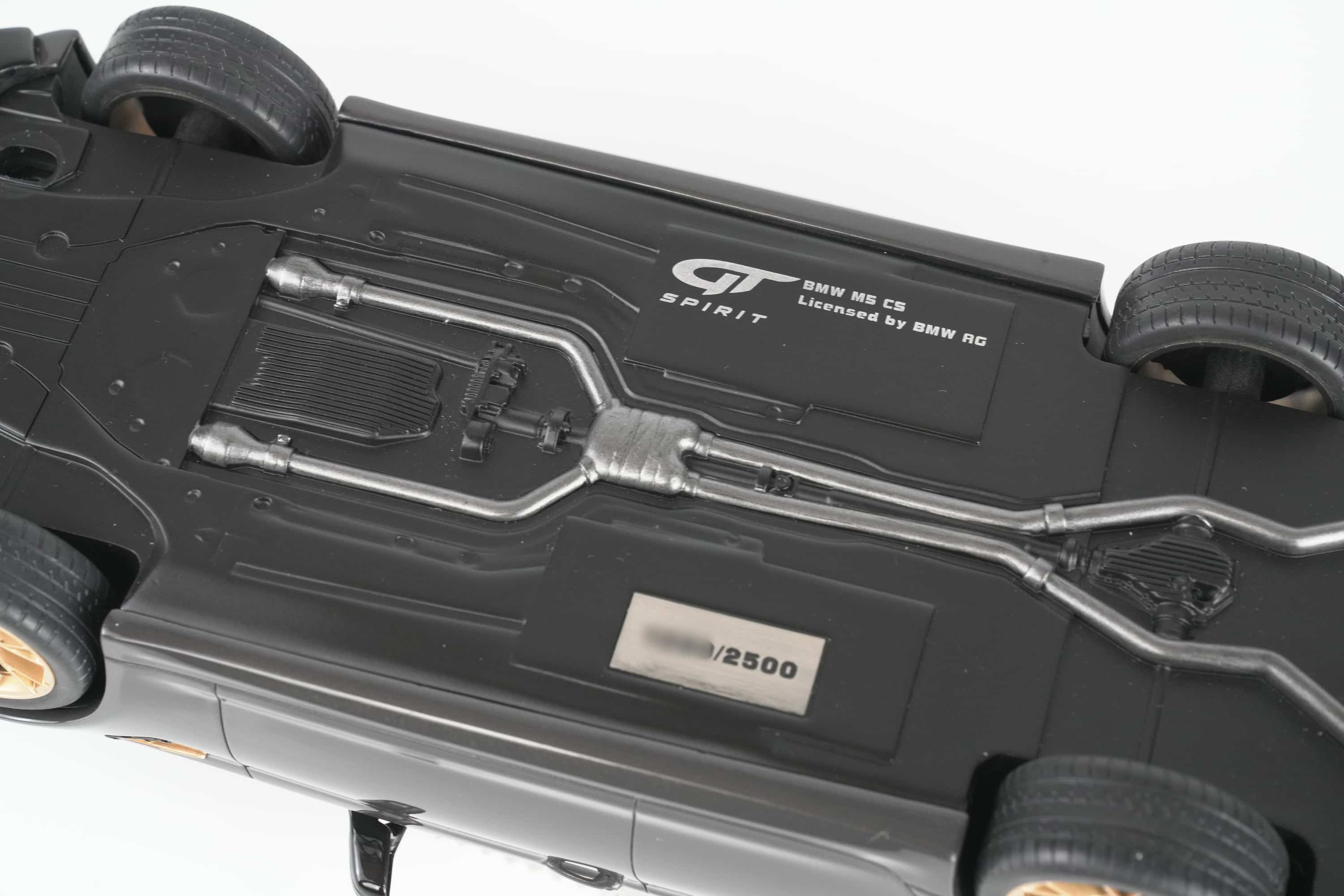 GT Spirit 1:18 BMW M5 CS Grey 2021 (GT993) Limited Edition Resin Model 12 GT Spirit 1:18 BMW M5 CS Grey 2021 (GT993) resin model – base plate – limited edition of 2,500
