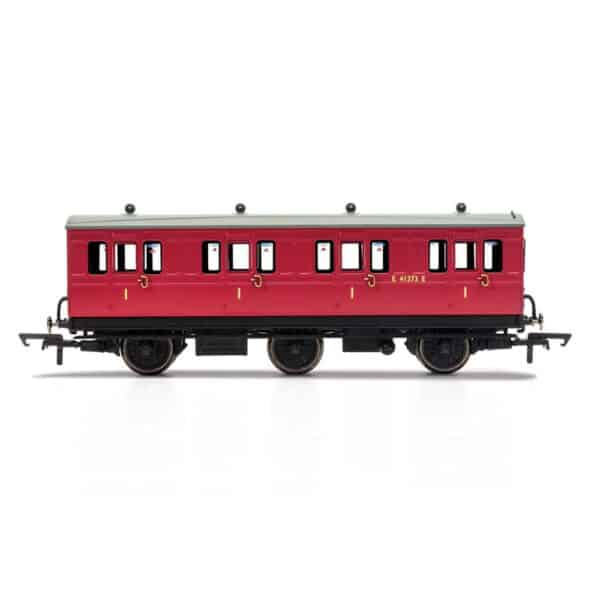 hornby - br, 6 wheel coach, 1st class, fitted lights, e41373 (r40123) oo gauge