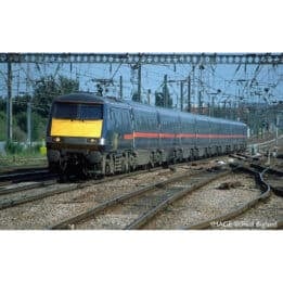 hornby - gner, mk4 standard, coach b (r40193) oo gauge