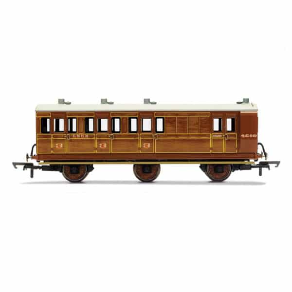hornby - lner, 6 wheel coach, brake 3rd class, fitted lights, 4589 (r40130) oo gauge
