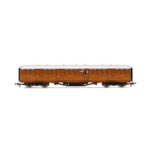 hornby - lner, 61'6" gresley full brake, 4247 (r4830a) oo gauge