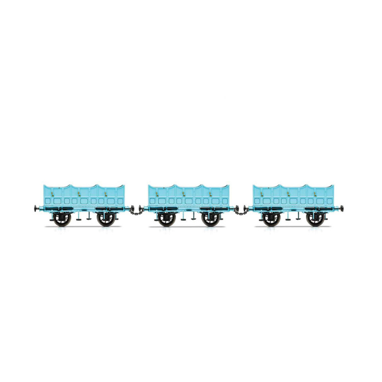 hornby - open carriage pack containing 3x open carriages (stephenson's rocket) (r40102) oo gauge