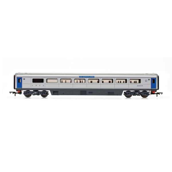 hornby - platinum jubilee of hm queen elizabeth ii, mk3 sliding door, trailer first disabled, er0082 (r40355b) oo gauge
