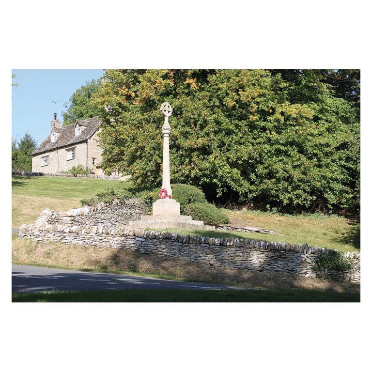 hornby - war memorial (r7339) oo gauge