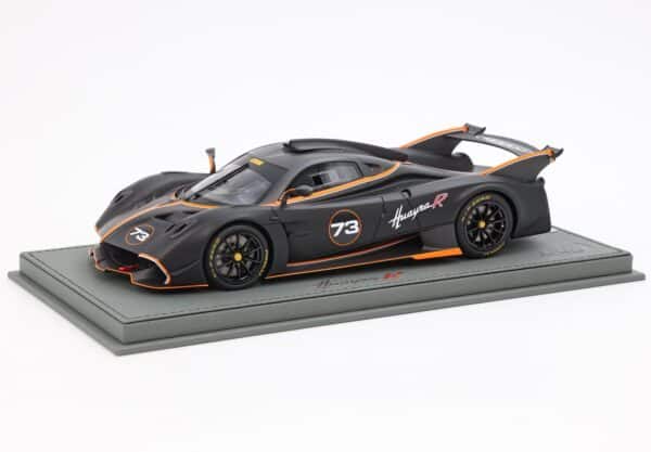 Pagani Huayra R Matt Black and Carbon - Limited Edition - 1:18 Scale Resin Model by BBR (with showcase)