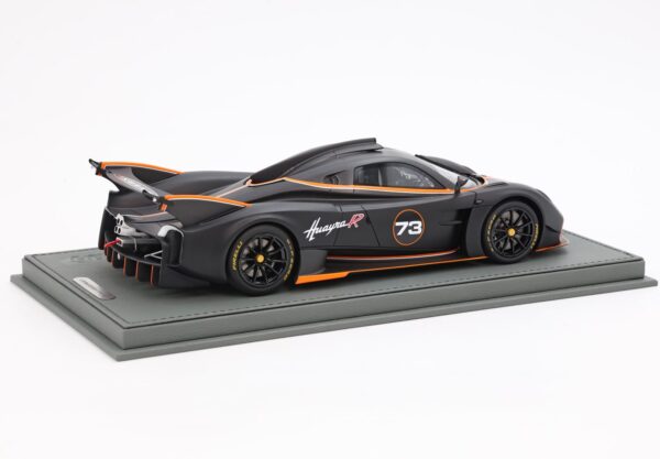 Pagani Huayra R Matt Black and Carbon - Limited Edition - 1:18 Scale Resin Model by BBR (with showcase)